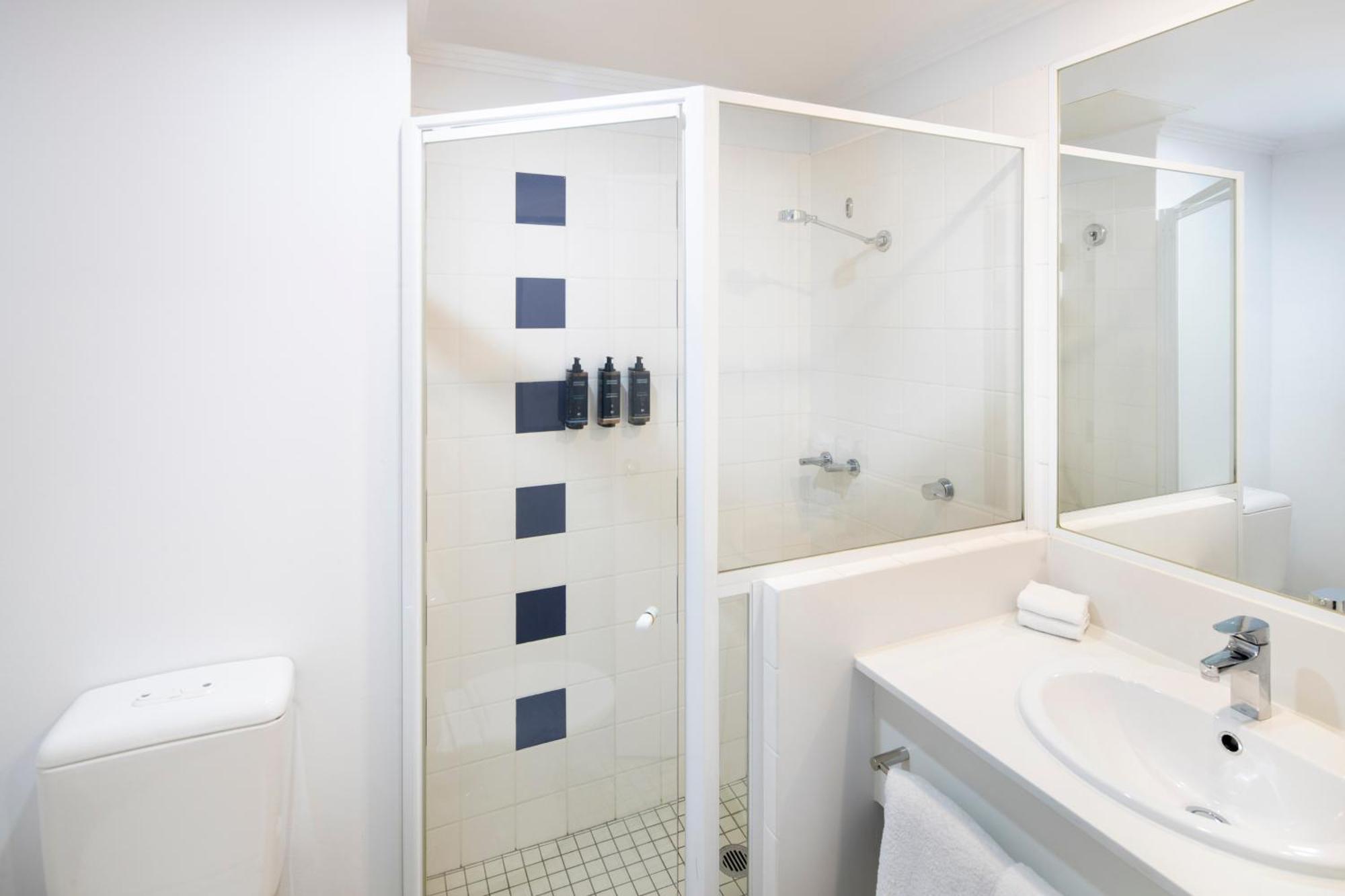 Mercure Sydney Bankstown Esterno foto