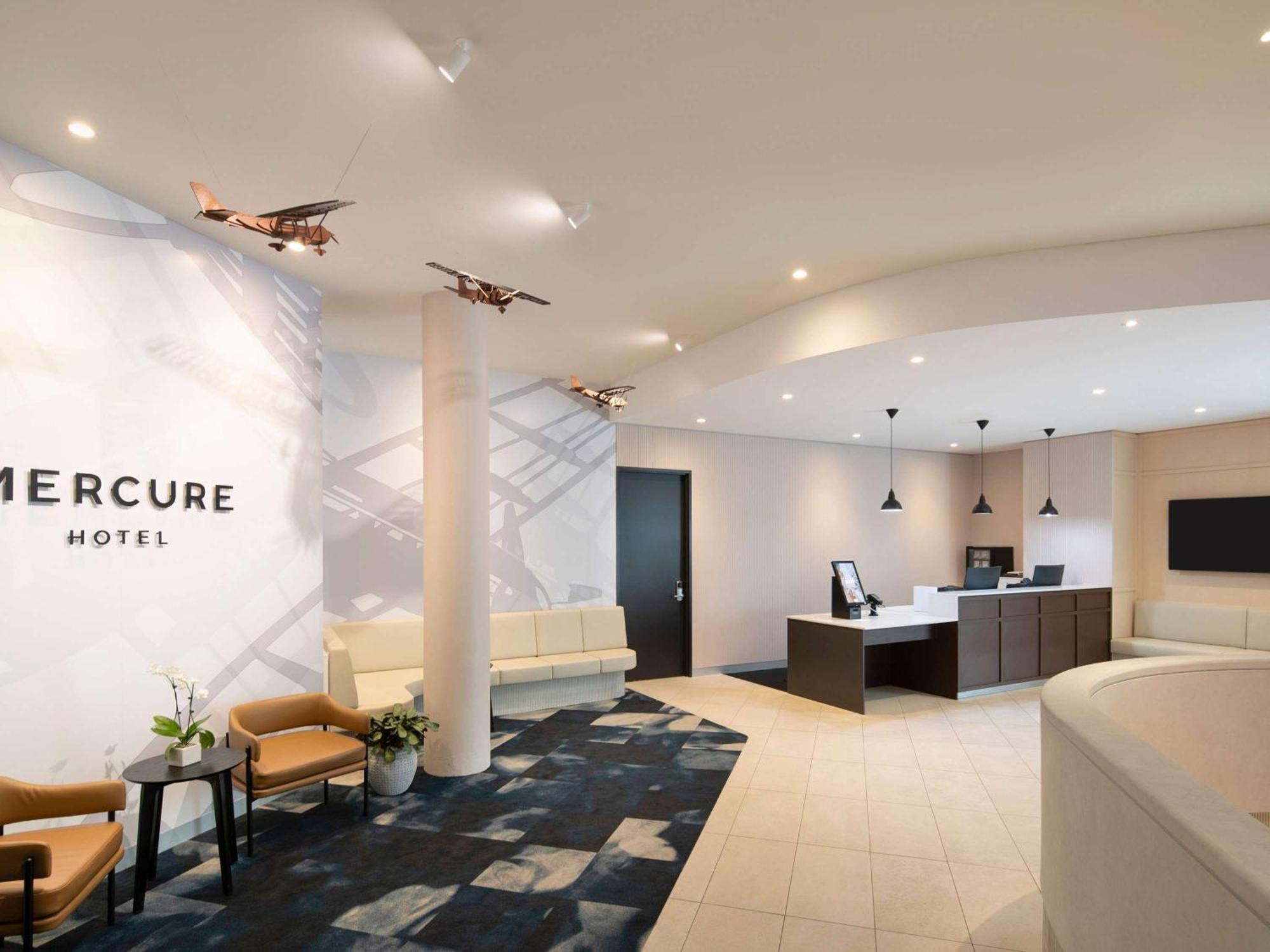 Mercure Sydney Bankstown Esterno foto