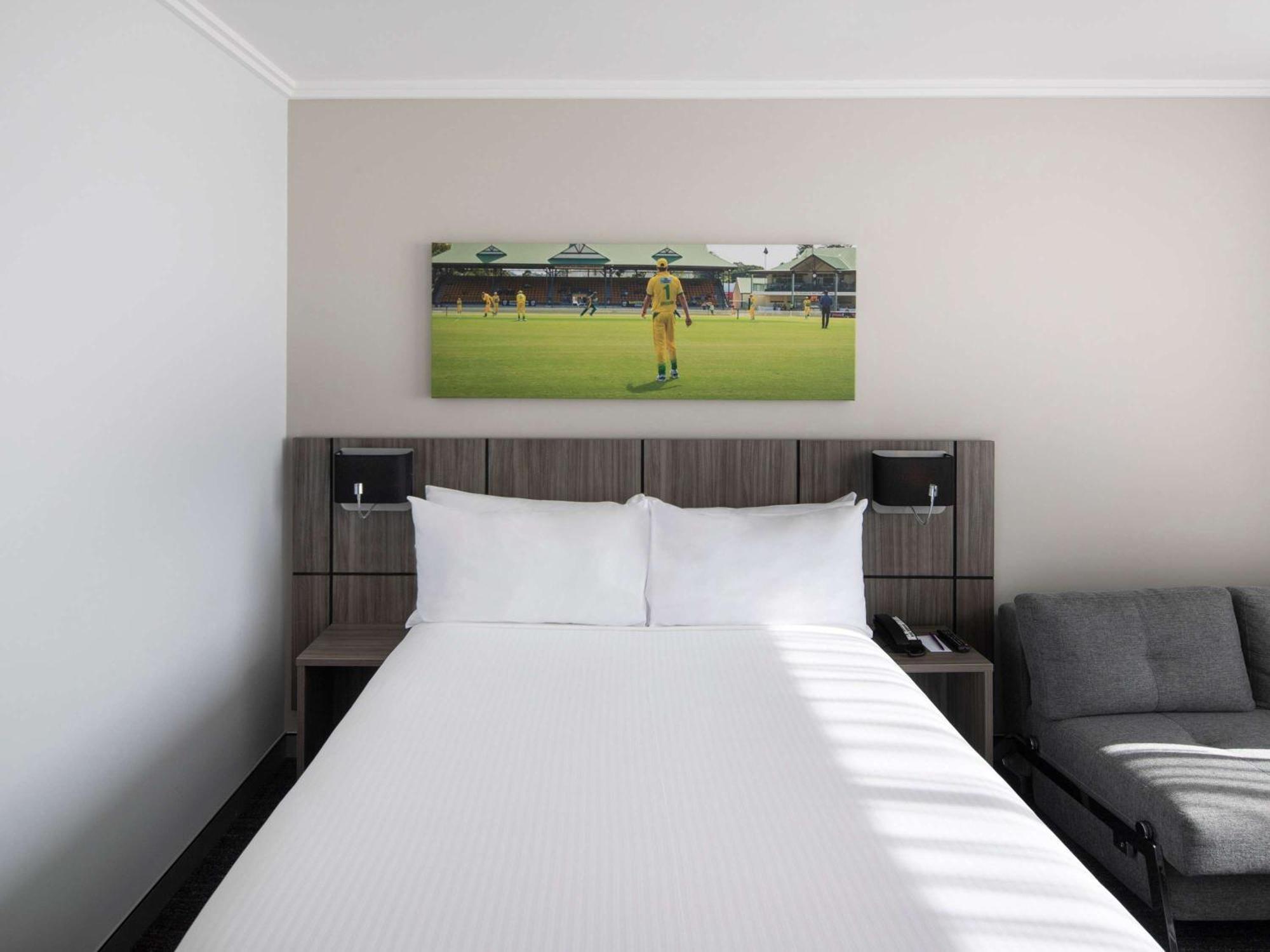 Mercure Sydney Bankstown Esterno foto